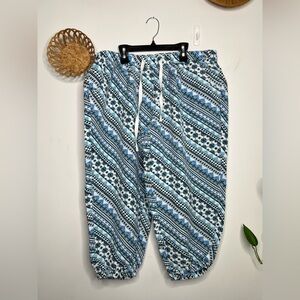 Lane Bryant plus-size crop pants Size 14/16